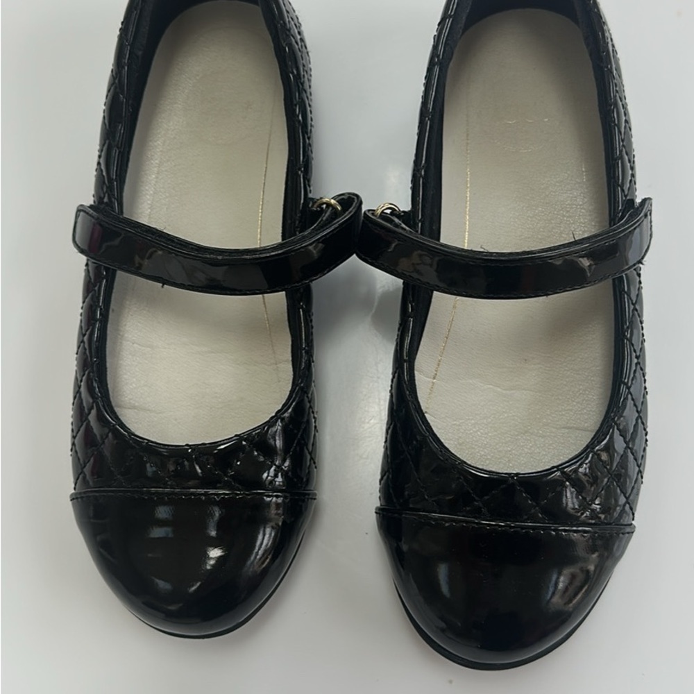 Girls Black Mary Jane flats size 1 - Picture 3 of 5